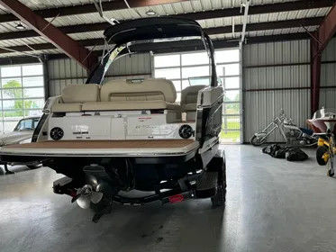 2019 Regal 26 FasDeck