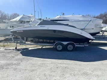 2011 Yamaha Boats SX240 HO