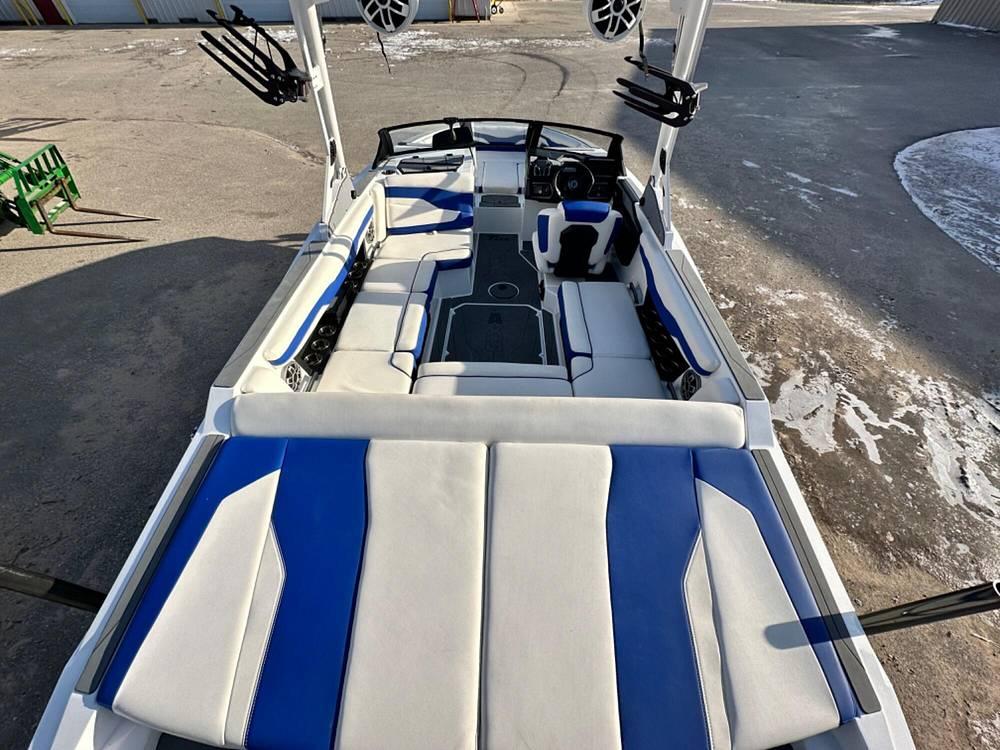 2023 Axis T220 for sale in Walloon Lake, MI