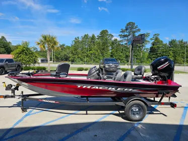 2024 Tracker® Boats Pro Team 175 TXW®