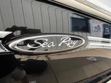 2007 Sea Ray 230 Select