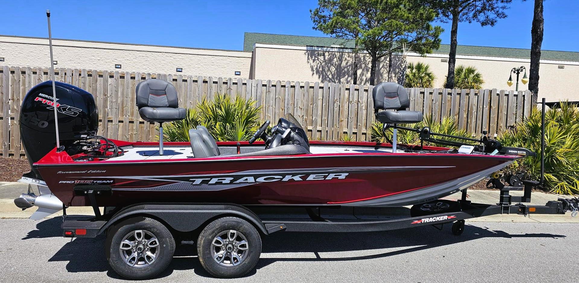 2020 PRO TEAM 175 TXW - TRACKER Mod V Bass Boat