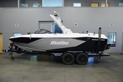 2024 Malibu Wakesetter Lsv 23