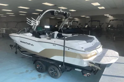 2024 MasterCraft NXT21