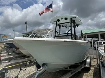 2024 Sea Pro 222 Center Console