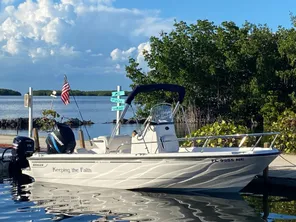 2004 Boston Whaler 190 Nantucket