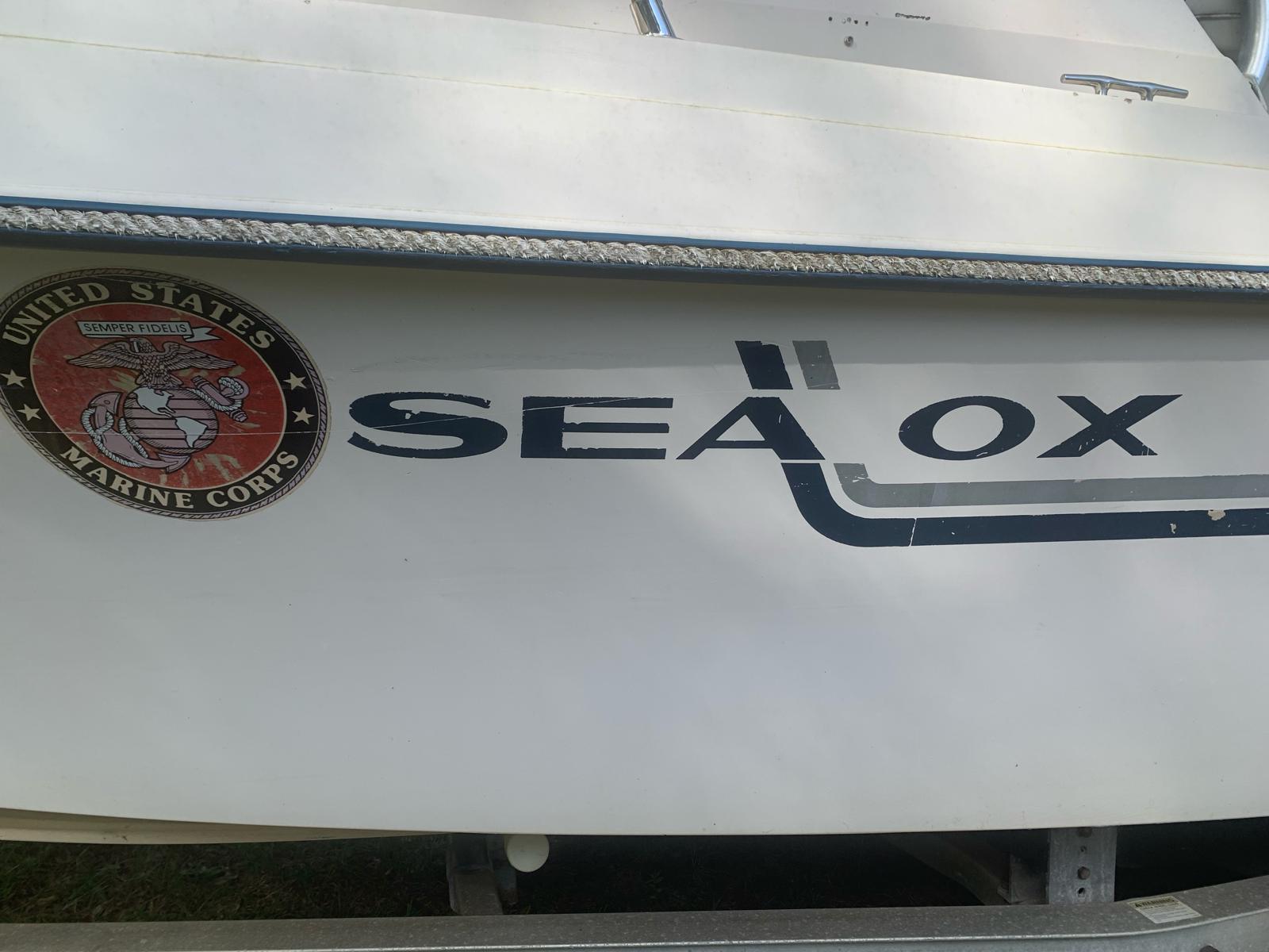 1987 Sea Ox 23” center console and berth