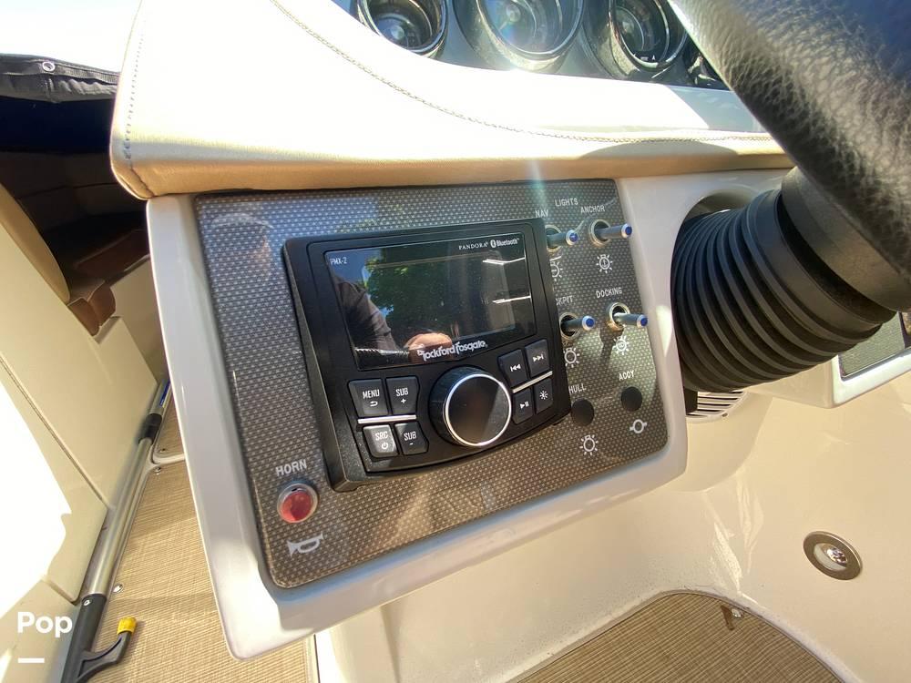 2017 Sea Ray Sundeck SDX220 for sale in Glen Cove, NY