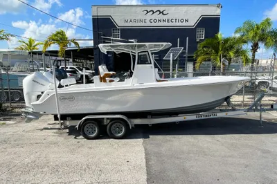 2024 Limitless 26 Center Console