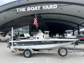 2004 Bay Stealth 1880