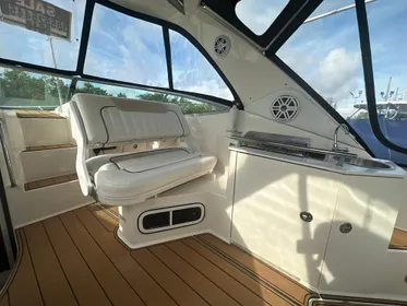 2010 Sea Ray 310 Sundancer