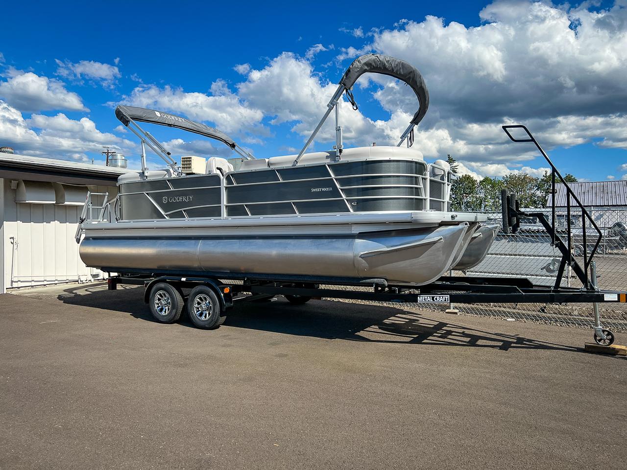 New 2022 Godfrey 2286 Sbx Se Portland Boat Trader