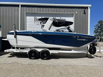 2022 Nautique Super Air Nautique G23