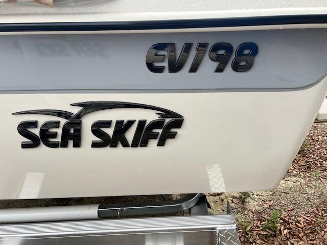 2024 Carolina Skiff EV198 Sea Skiff