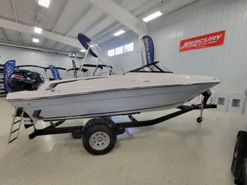 2024 Bayliner VR4 OB