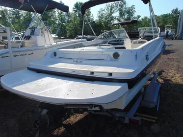 2013 Bayliner 185 Bowrider