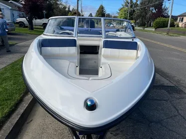 2015 Bayliner 170 Bowrider