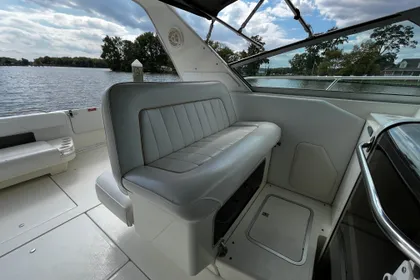 1995 Sea Ray 400 Express Cruiser