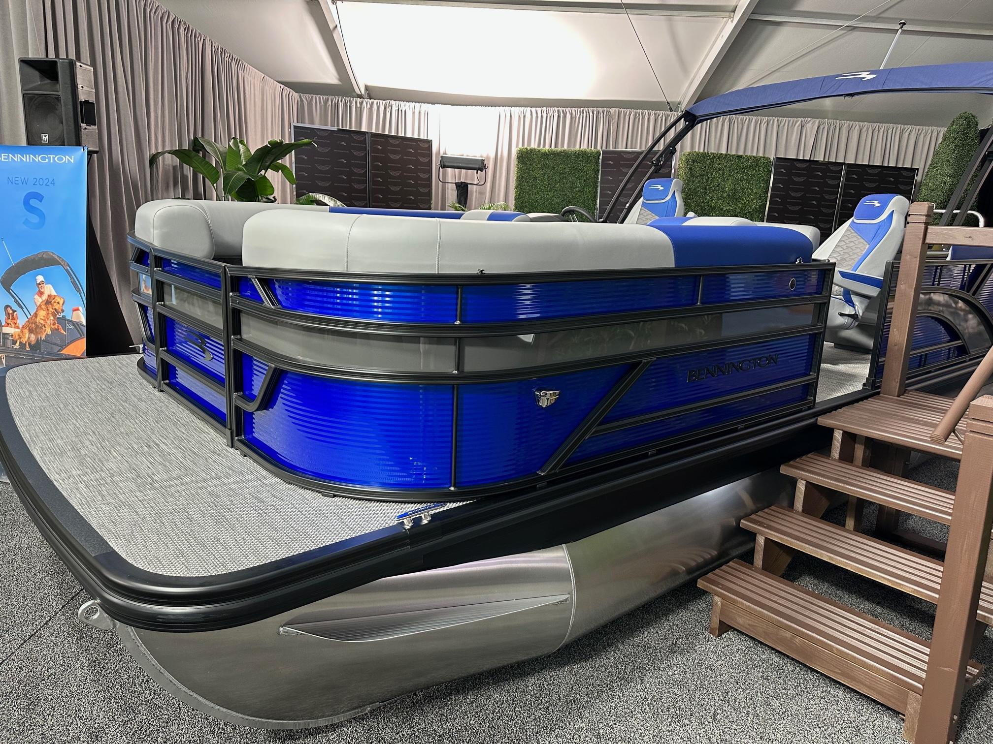 New 2024 Bennington 22 SSR Quad Bench Family Pontoon With Yamaha 50Hp   8880714 951915057 0 250920231724 5 