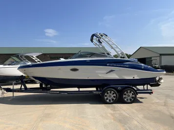 2024 Crownline 260SS