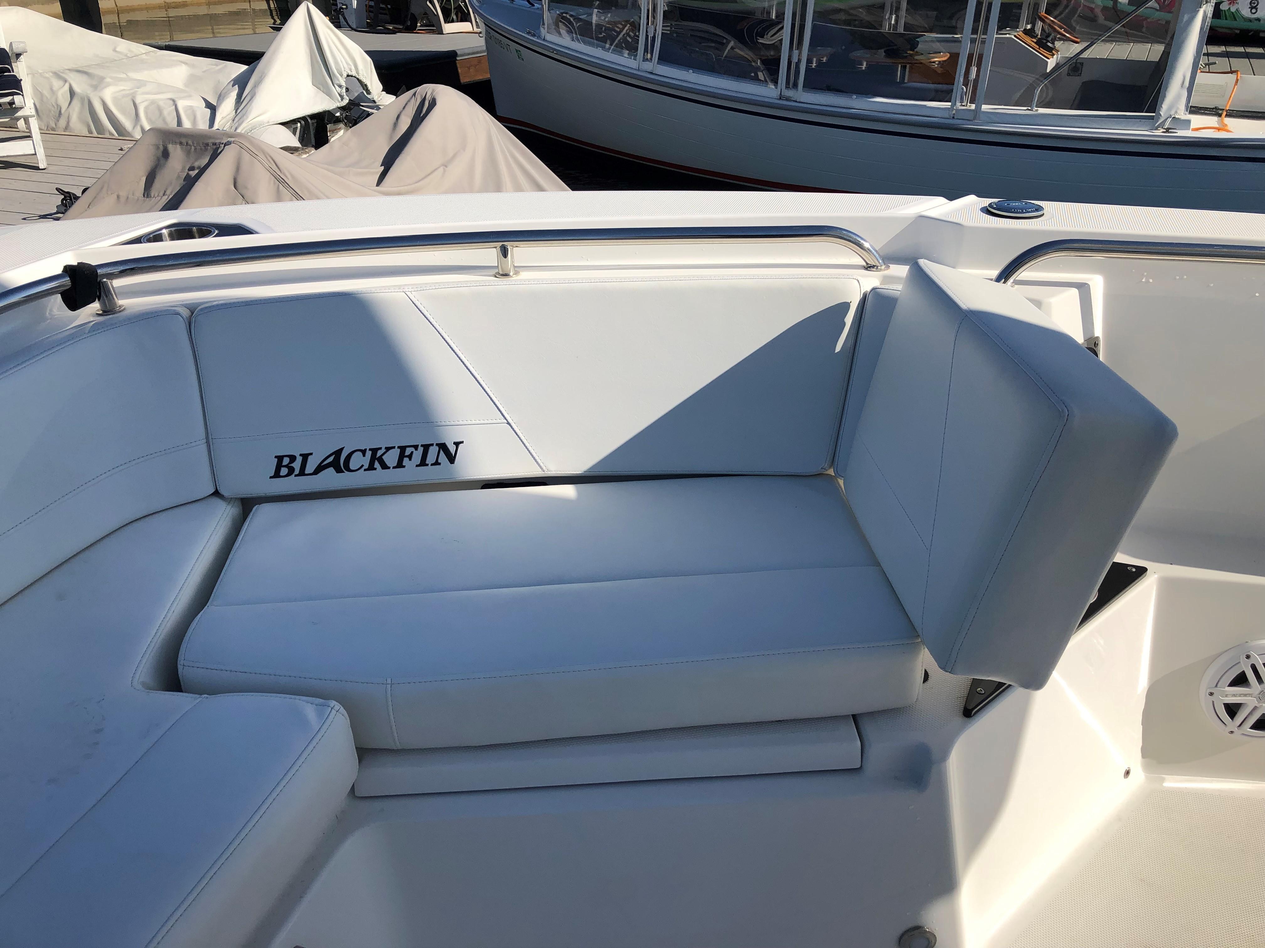 2018 Blackfin 242 CC