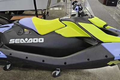 2024 Sea-Doo Spark® Trixx™ for 1 Rotax® 900 ACE™ - 90 iBR