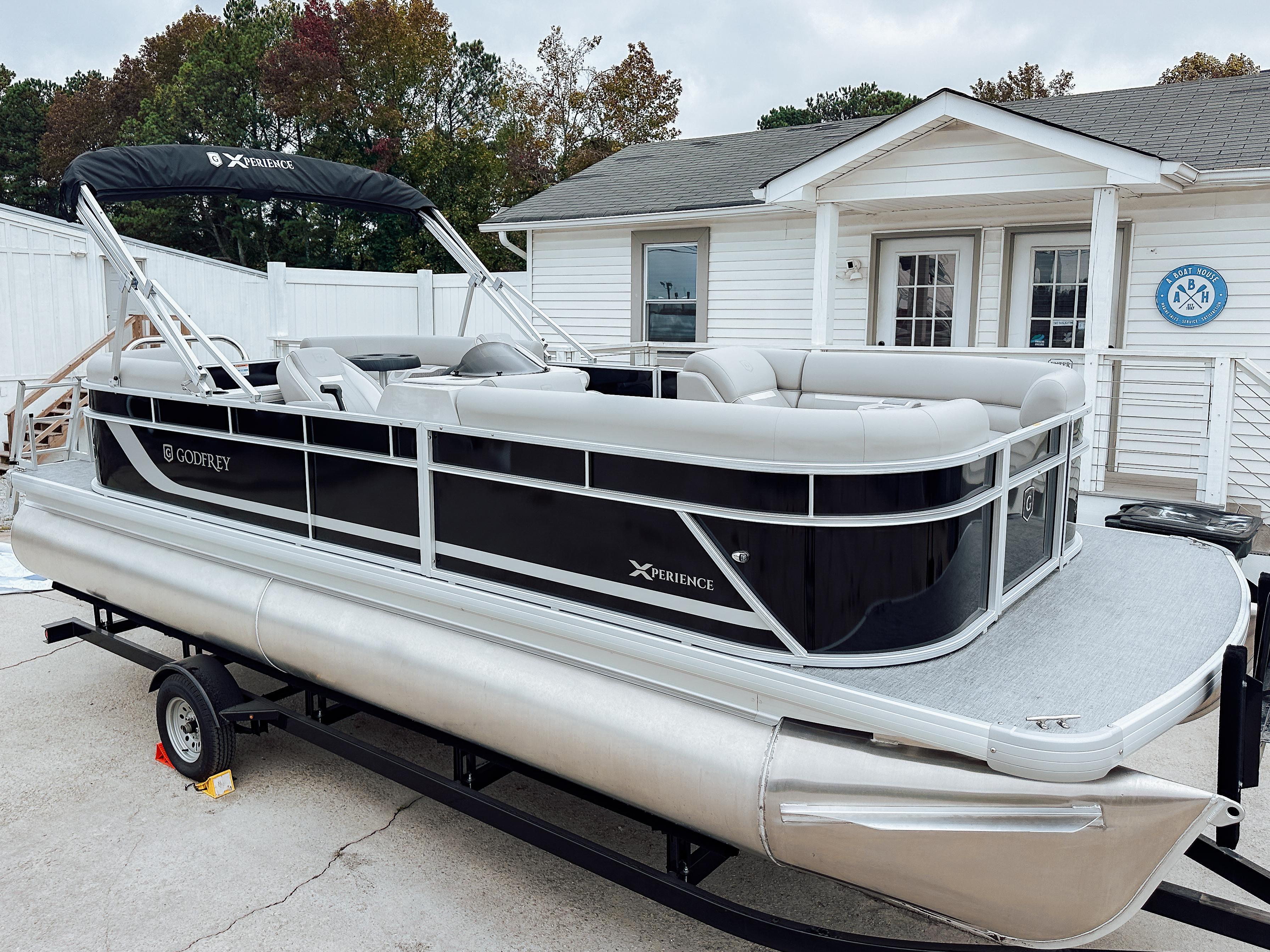 New 2025 Godfrey Sweetwater Xperience 22' Split Bench New 2025 Godfrey Sweetwater Xperience 22' Split Bench
