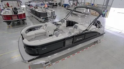 2024 BARLETTA BOATS Aria 22UC