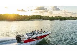 2023 Bayliner VR4 Bowrider - Outboard w/ 115HP Mercury!