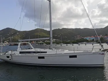 2017 Beneteau Oceanis 48