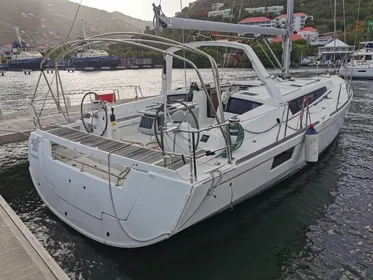 2017 Beneteau Oceanis 48