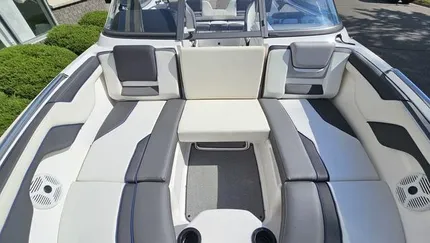 2020 Yamaha Boats SX 210