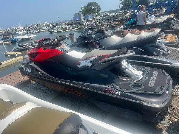 2014 Sea-Doo RXT-X aS 260