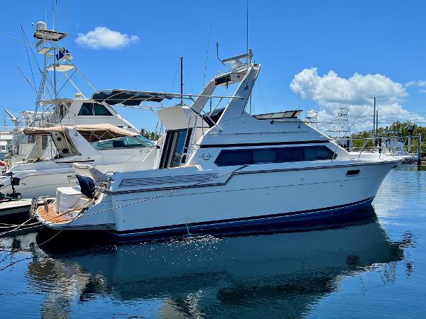 Used 1989 Carver 38 Santego, 33070 Key Largo - Boat Trader