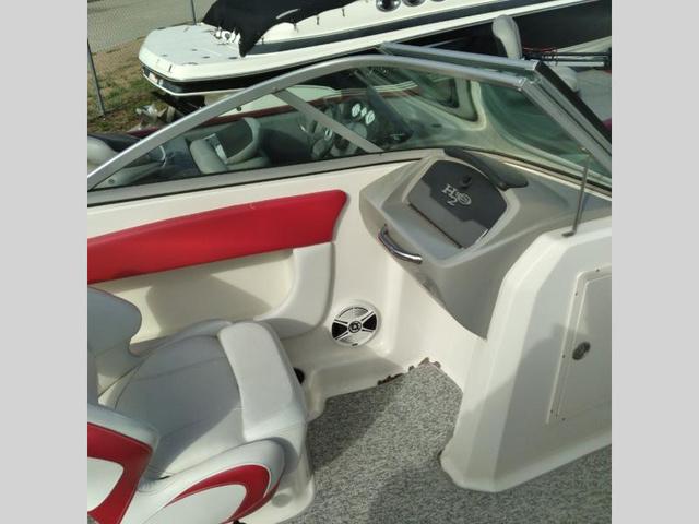2016 Chaparral H2O Sport Boats