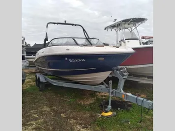 2019 Bayliner VR6