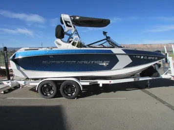 2020 Nautique G21