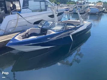 2016 Malibu Wakesetter 25LSV