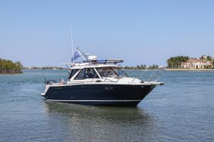 2023 Cutwater 248