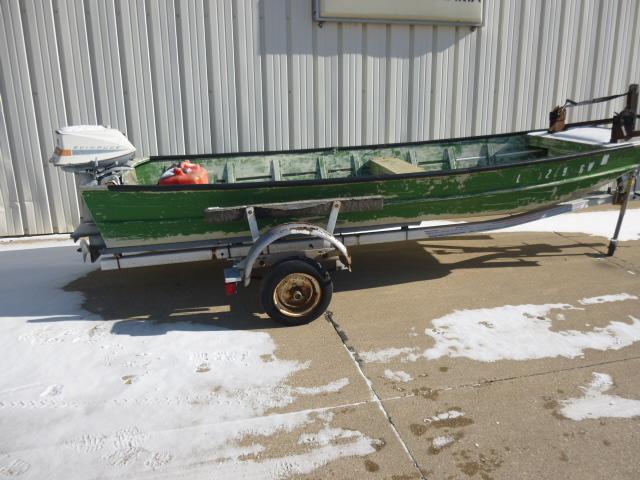 1970 Lowe 16' JON BOAT