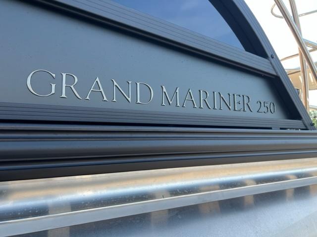 2023 Harris FloteBote 250 Grand Mariner