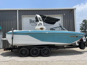 2021 Nautique Super Air Nautique G23