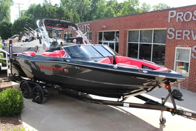 2020 MasterCraft XT23