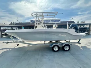 2024 Bayliner Trophy T22CC w/ 250HP Mercury!