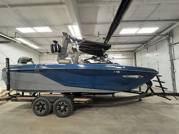 2022 Nautique G23