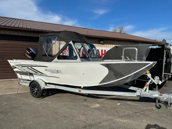 2024 Smoker Craft Pro Sportsman 1872 dual console, all welded. (In stock!)