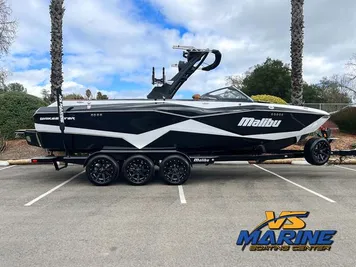 2024 Malibu 25 LSV