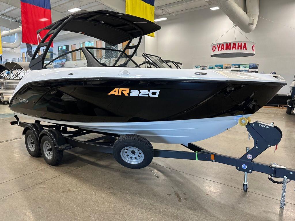 New 2024 Yamaha Boats AR220, 45014 Fairfield Boat Trader