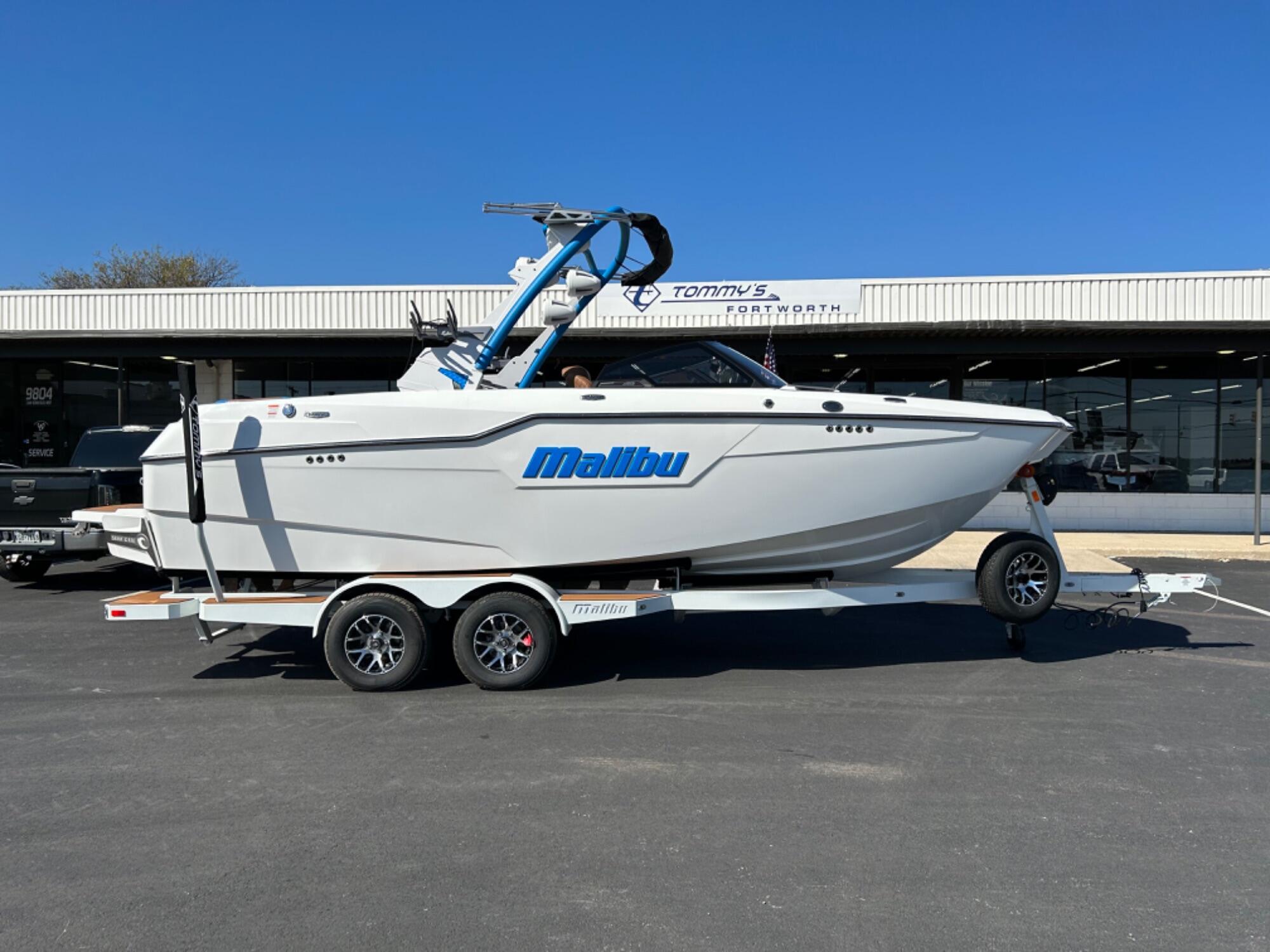 New 2023 Malibu M220, 76116 Fort Worth - Boat Trader