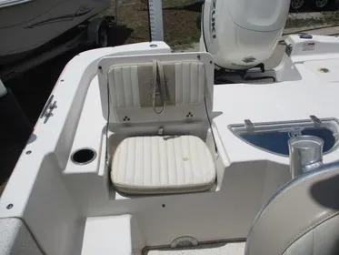 2019 Carolina Skiff 238 DLV